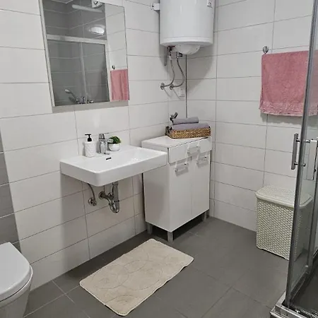 Lucia Sea View - Rab Apartment